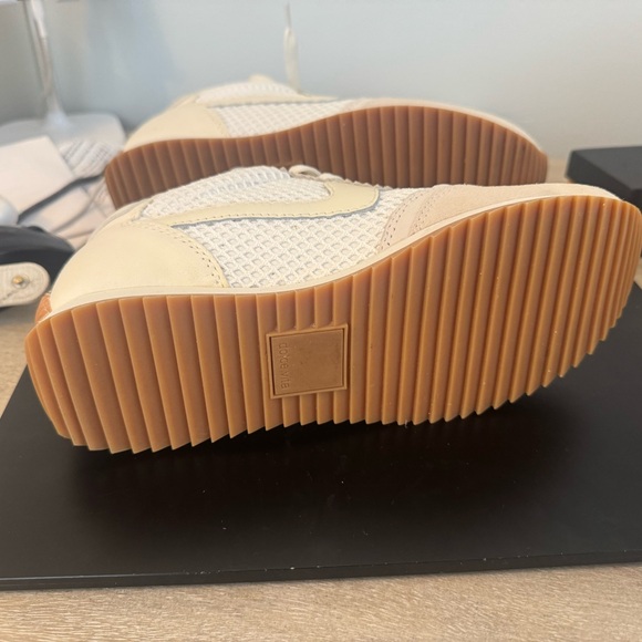 Dolce Vita Cream Mesh Sneakers - Picture 5 of 7